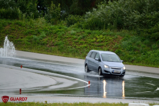 E-LEARNING BEZPEČNÁ JÍZDA 3: Technika jízdy